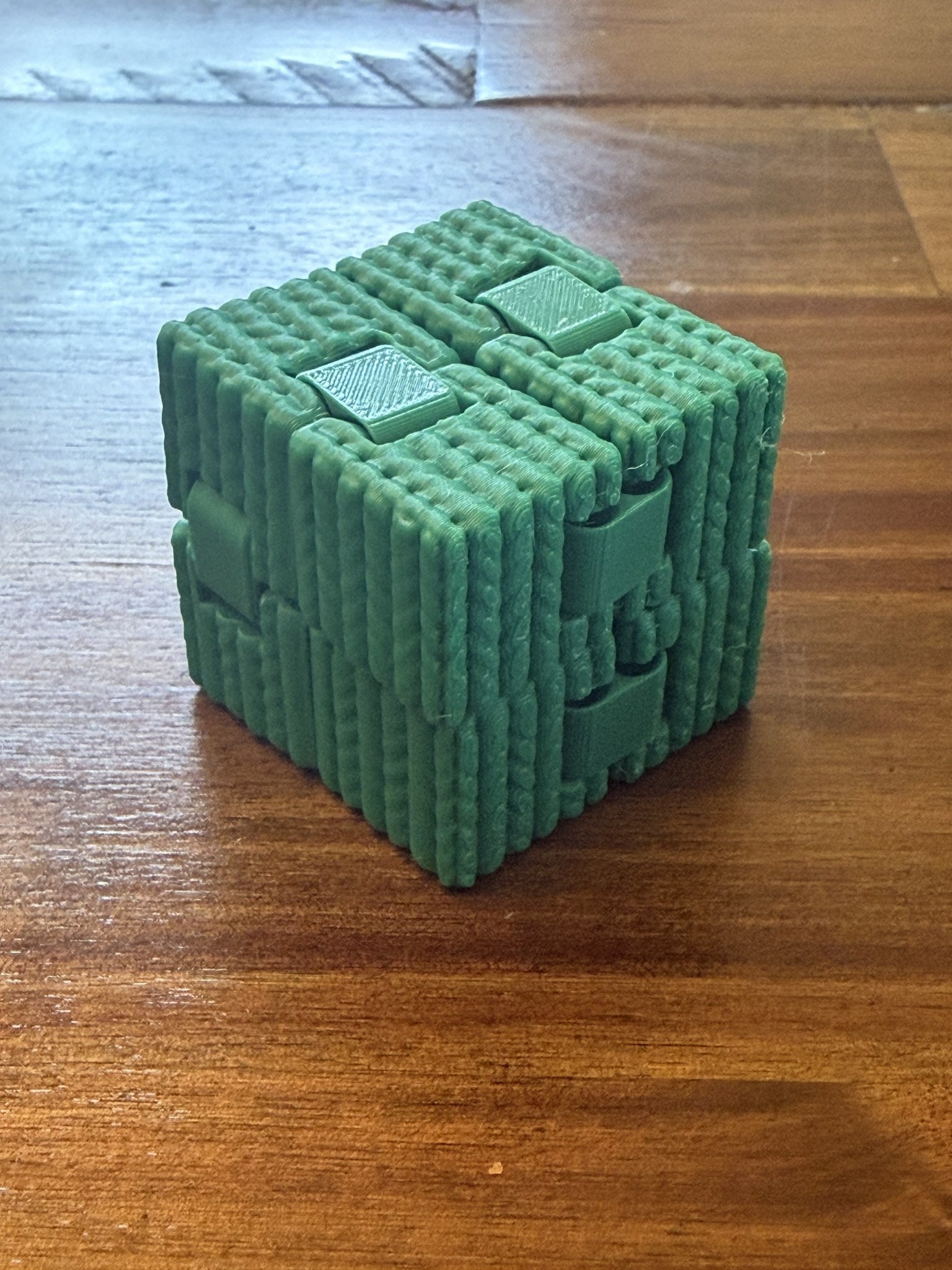 Green Infinity Cube with Knitted texture