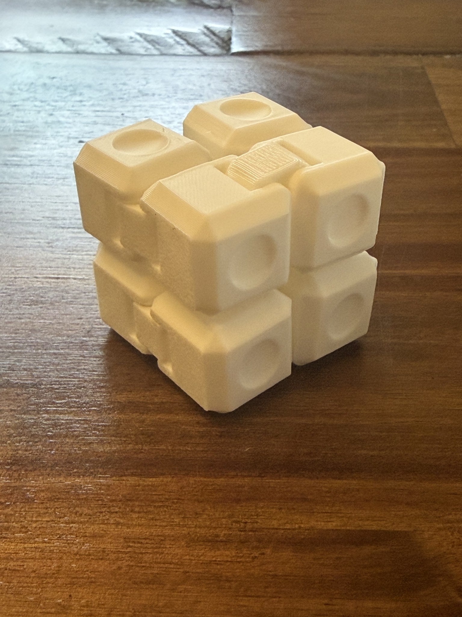 White Infinity Cube with Circle texture